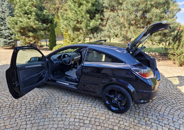 Opel Astra cena 13800 przebieg: 196400, rok produkcji 2007 z Płock małe 211